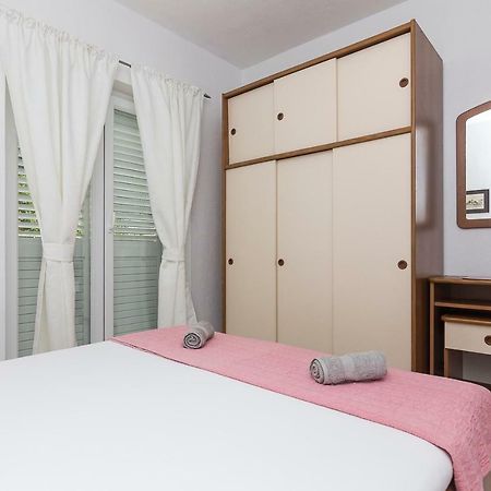 Apartments A&B Makarska Esterno foto