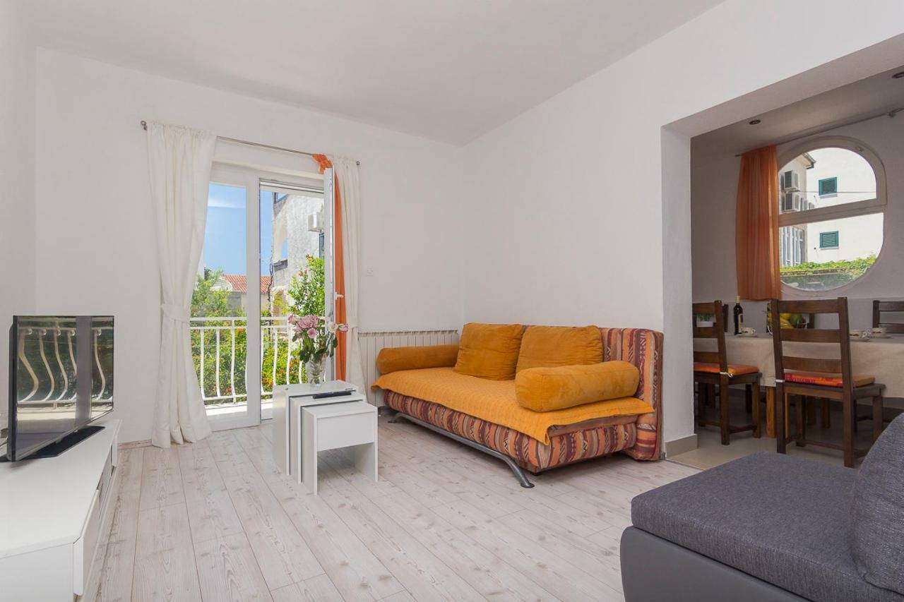 Apartments A&B Makarska Esterno foto