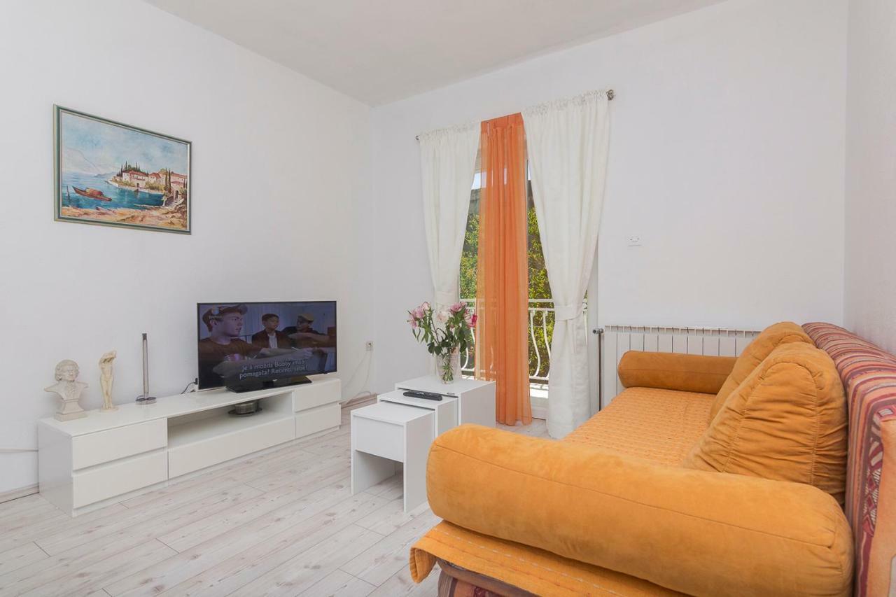 Apartments A&B Makarska Esterno foto